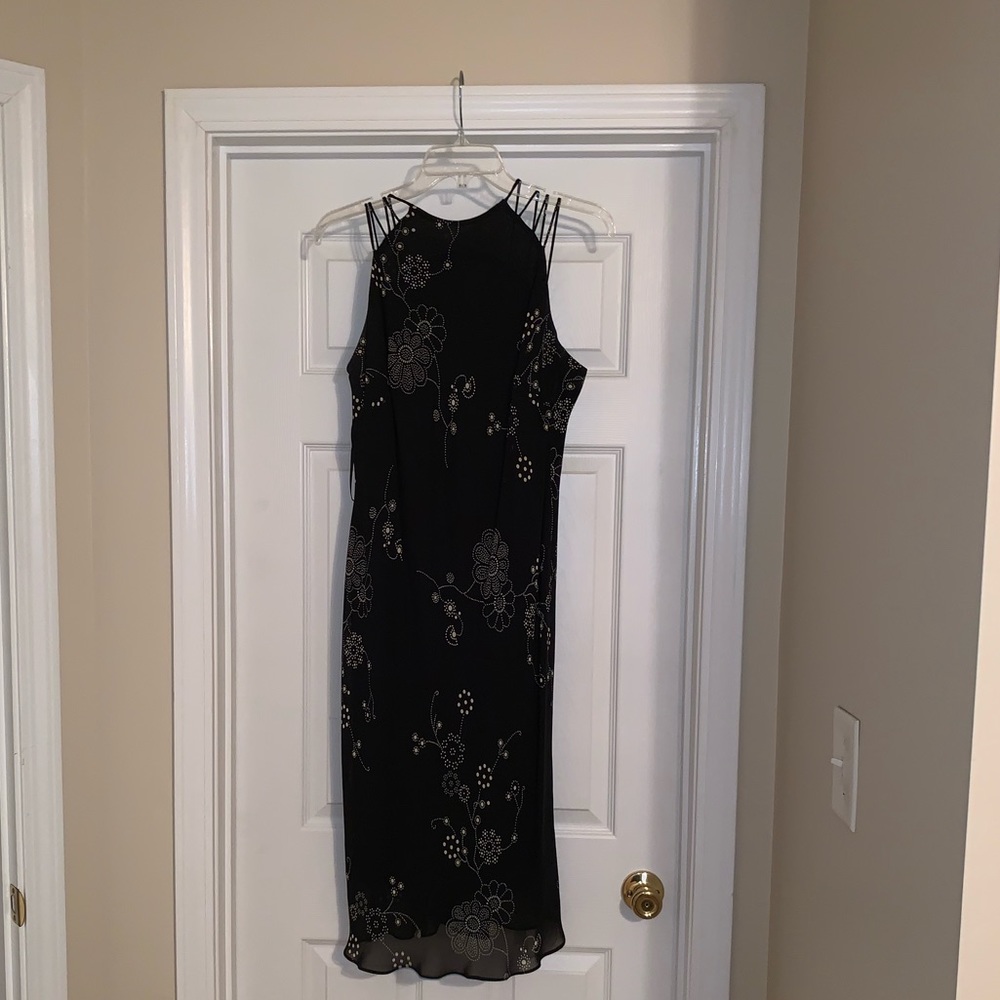 Super cute black dress
